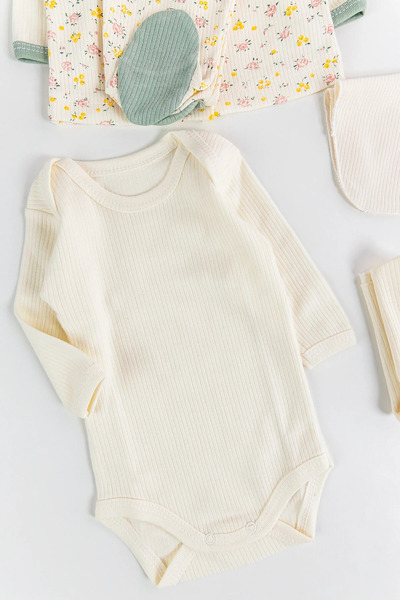 Babymod Floral Embroidered Frilly Cotton 10 Piece Baby Girl Hospital Outlet Baby Set