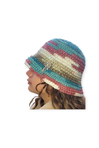 GMDPstore 100% Hand Knitted Double-Sided Acrylic Beanie – with Gift Brooch – Warm and Soft Texture