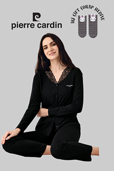 Pierre Cardin Kadın Siyah Lisanslı Dantel Detaylı Uzun Kollu Düğmeli Pijama Takımı 2 Çift Çorap Hediye