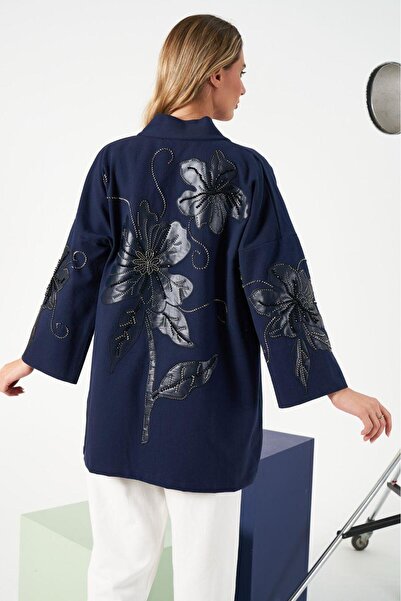 MİA NOURA Women's Oversize Kimono with Embroidered Sleeves and Back