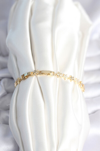 Skygo Brass Gold Color Star Model Women's Bracelet - Tj-Bb7968