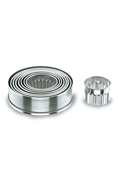 Lacor Dough cutter set, round with wavy edges, 9 pieces, Ø2 - 10 cm
