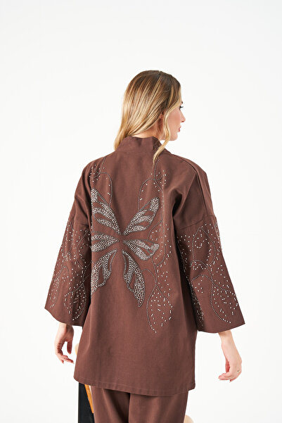 MİA NOURA Women's Oversize Kimono with Embroidered Sleeves and Back
