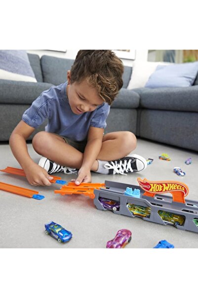 SHOPIENS Hot Wheels Shark Toy Truck, Shark Model, Multicolor, For Boys, 4-8 Years, MYONNA IT & E- CO