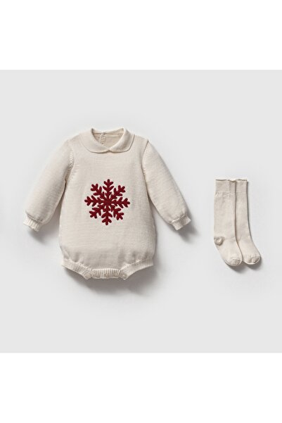 Nipperland %100 Pamuk Kırmızı Kar Tanesi İşlemeli Yılbaşı Bebek Tulumu ve Çorap Seti (Geniş Kalıptır)