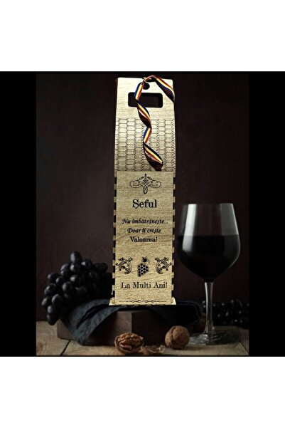 OEM Wine bottle box, personalized gift with message for "The boss never ages", 35x10cm