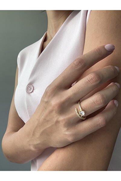 Ressia Half Round Solitaire Ring