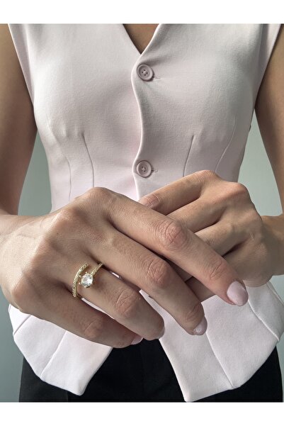 Ressia Half Round Solitaire Ring