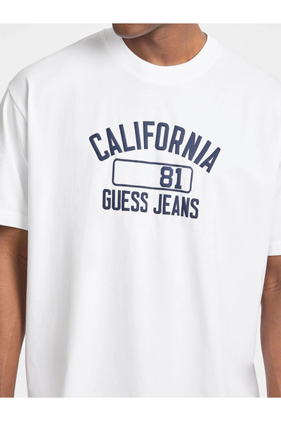Guess Jeans Men's White Oversized Fit T-Shirt M5Yi52K8Hm0-G011