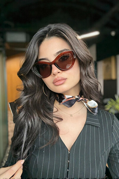 Butik نظارات شمسية بيضاوية الشكل باللون البني