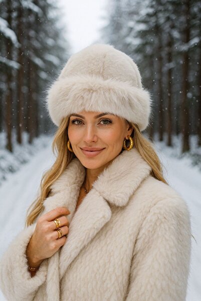 FELLMENS Pălărie Ecru Faux Fur Plush Heart Woman