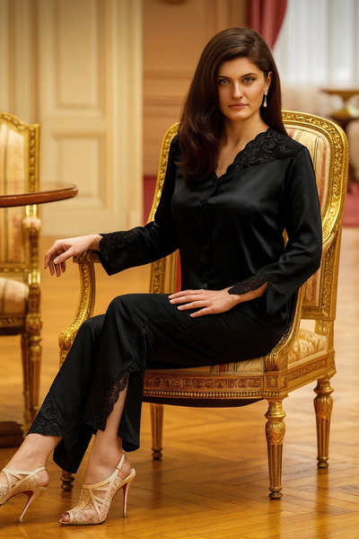 SATTENS طقم بيجامة نسائي من الساتان الأسود من نورتكس مع أكمام طويلة