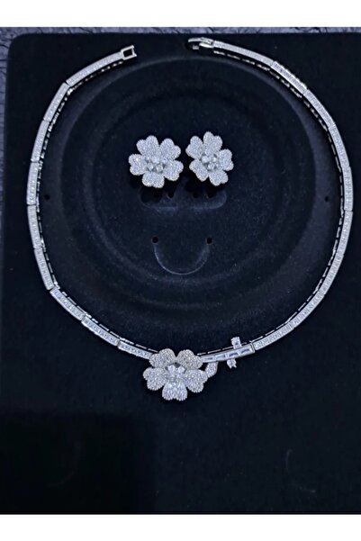 Generic قلادة زهرة جولاري زركونيا