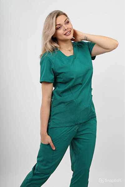 MEDİCALL سكراب طبي من ROYAL SCRUB خامة مريحه باللون الاخضر الغامق المميز للطب...