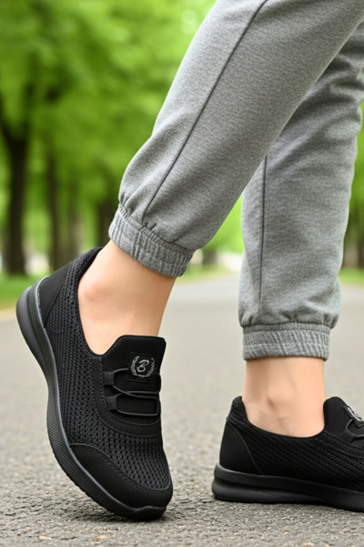 Ekonomik Ayakkabı Pantofi sport ușori din plasă pentru femei Black Sea – Resp...