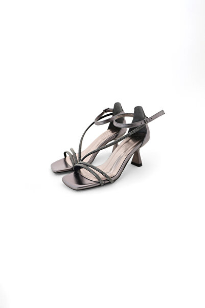 Xozza Women's Square Toe Stone Strap Heeled Shoes - Smoked