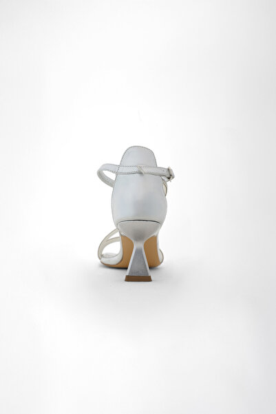 Xozza Women's Geometric Heeled Shoes - Silver