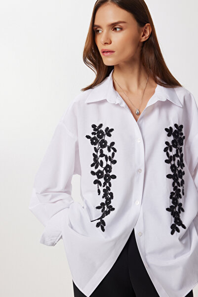 Lovelyİstanbul Beaded Embroidered Oversize Woven Shirt Lrg0050 White