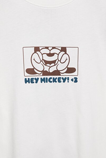 Pull & Bear Mickey and Minnie Mouse T-shirt