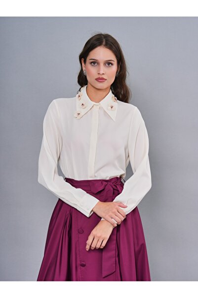SERPİL Çiçek İşlemeli Yaka Detaylı Gömlek 50385