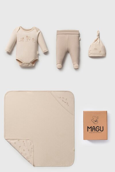 Magu Organic Cotton 4-Piece Newborn Baby Gift Set - Bodysuit, Booties, Hat and Hooded Blanket (