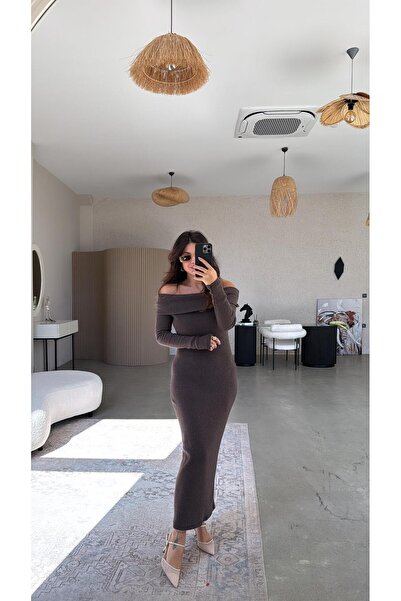 Buket Teke Hnědé šaty Madonna