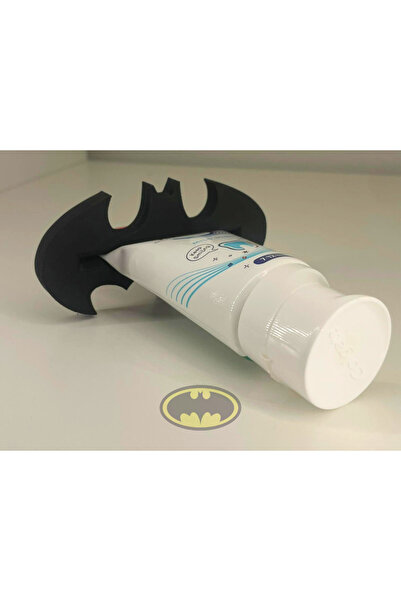 SORA DESIGN Batman Tasarımlı Diş Macunu Sıkacağı – Eğlenceli ve Şık Banyo Aks...