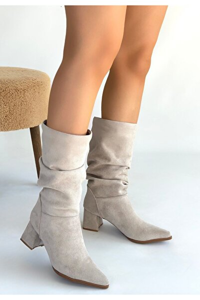 Erbilden Titen Bej Süet Körüklü Topuklu Çizme