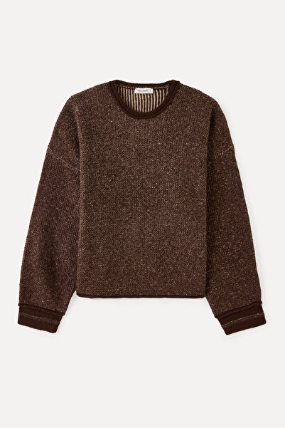 Mudo Loose Fit Sweater with Stitch Detail