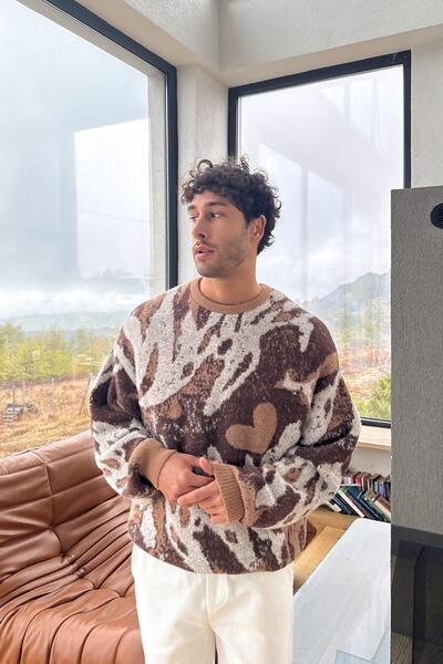 Flaw Wear Tricotaj cu design inimă Pulover maro