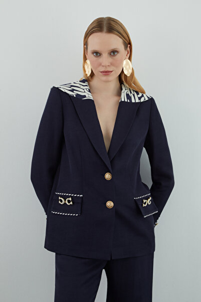 GİZİA Yakası Desen Detaylı Pantolonlu Takım