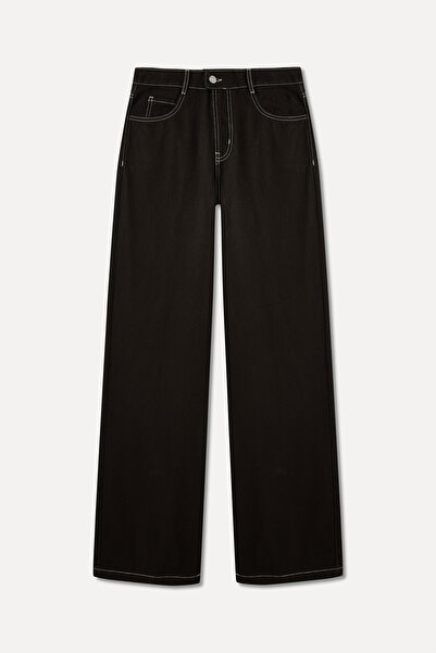 Mudo Wide Leg Jeans with Stitching Details