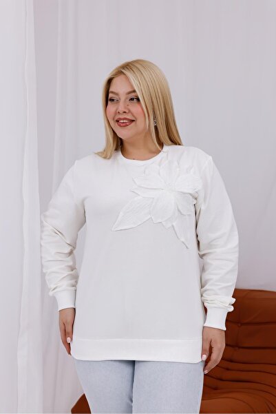 Siyezen Büyük Beden Çiçek Motifli Sweatshirt