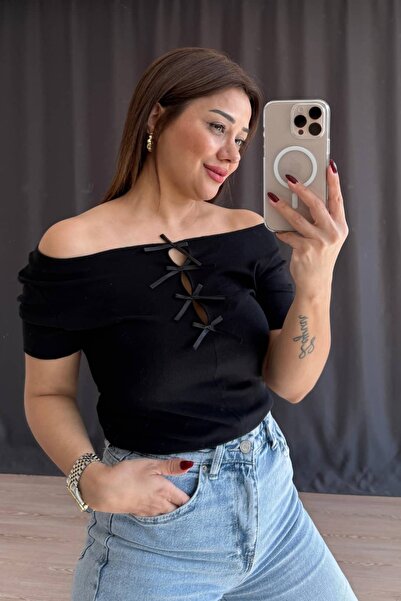 Nilgün Karakaya Butik بدلة بيلينا بتفاصيل نافذة