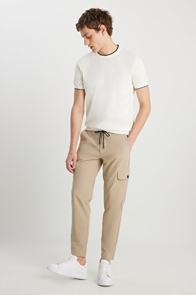 ALTINYILDIZ CLASSICS Erkek Bej Slim Fit Dar Kesim Beli Bağlamalı Kargo Cepli Jogger Pantolon