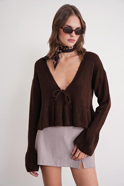 Mixray 6955 Women's Ruffled Knit Sweater Brown