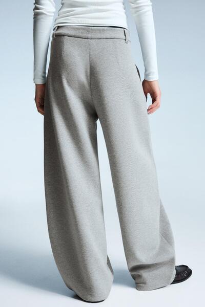 Bershka Tailored fit balloon trousers