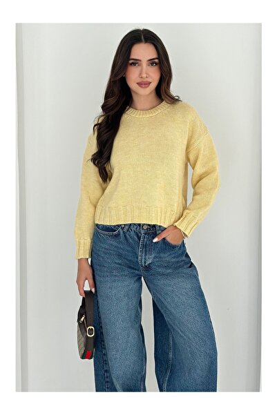 DazzUp Women's Short Sweater