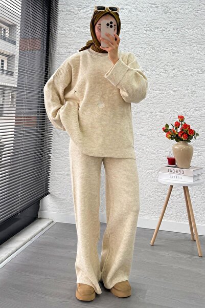 MELEK ARAZ Set de tricotaje cu design cu mâneci pliate și detaliu rupt – crem