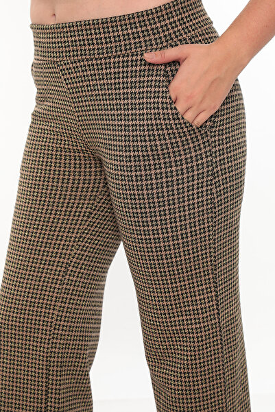 Lumessa Women's Jacquard Glitter Beige-Black Elastic Waist Trousers