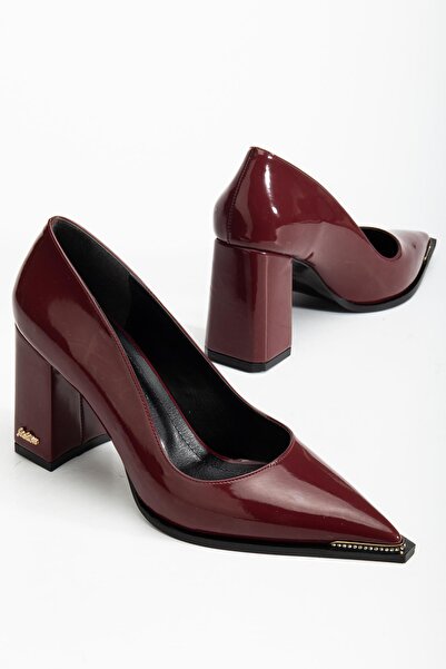 SUİNS SHOES حذاء نسائي من سوينز بريميوم طراز فيرتي بكعب سميك ومقدمة مرصعة بال...