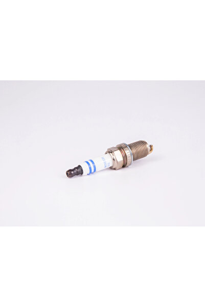 Bosch Spark plugs NISSAN SERENA VAN (C23) 1993-2001