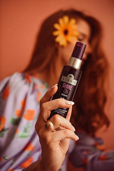 Aussie Shine On Serum 75ml With Australian Jojoba Seed Oil For Smooth And Brighter Hair