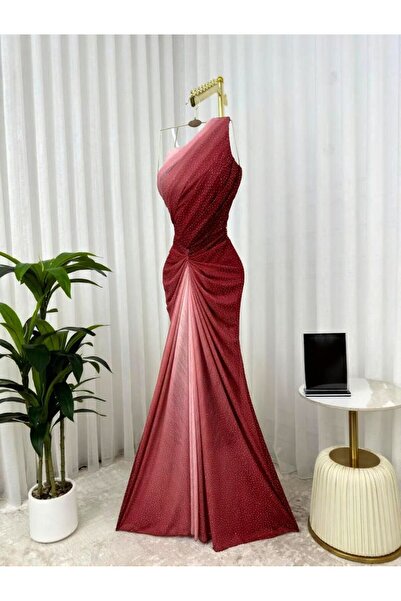 narvenia Elegance Noir Tulle Dress with Stones