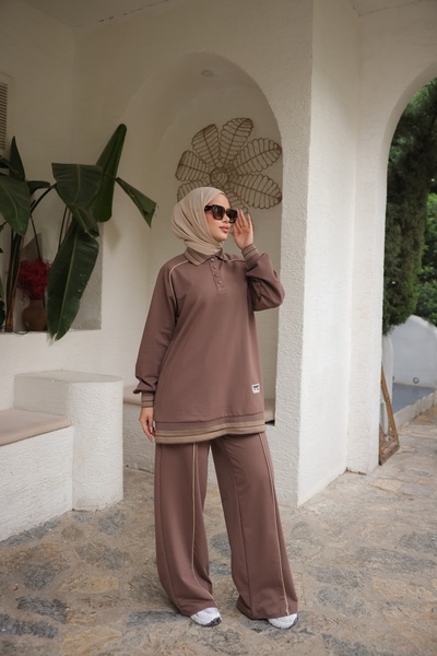 Wovi Women's Hijab Tracksuit Set Bottom Top Tracksuit Set