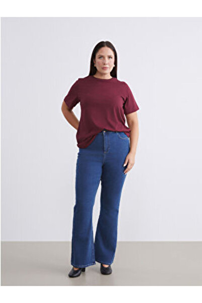 LC Waikiki artplus-store فلير فيت؛ تصميم يناسب الخصر والأرداف، ويتسع من الركب...