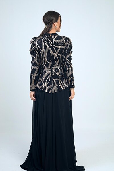 By Saygı Rochie din șifon aurit, căptușită, cu mâneci adunate și detaliu de curea cu trandafiri