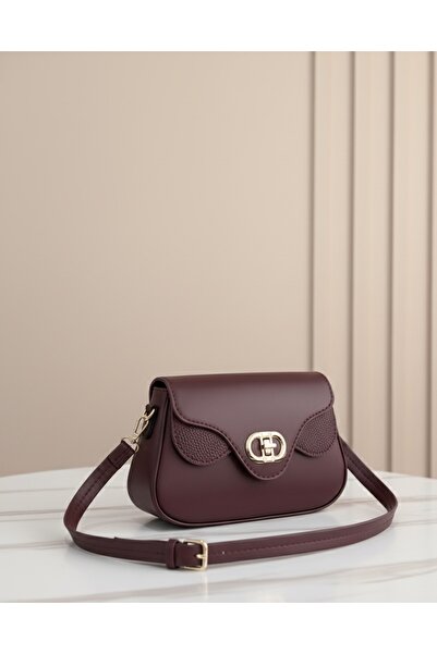 MADESSA COLLECTION Şık Ve Zarif Bordo Rengi Kapaklı Tokalı Kadın Çapraz Ve Om...