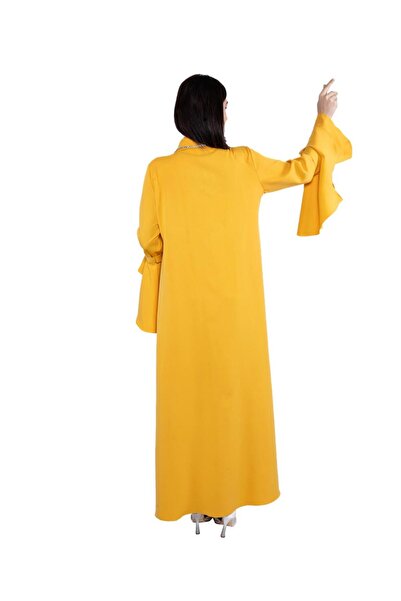 Elegant Elegant yellow crepe jalabiya