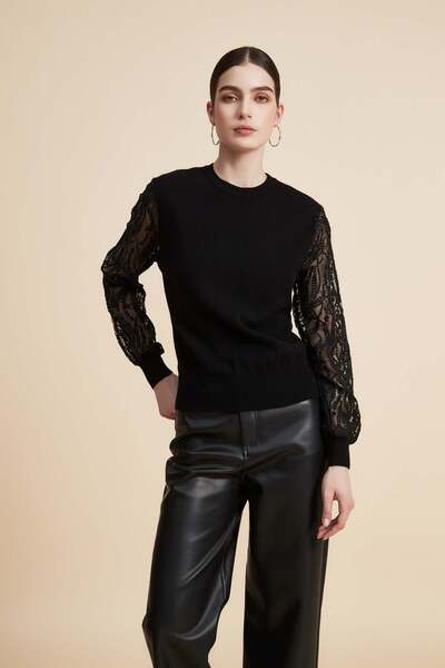 Yola Decorative Long-Sleeve Sweater